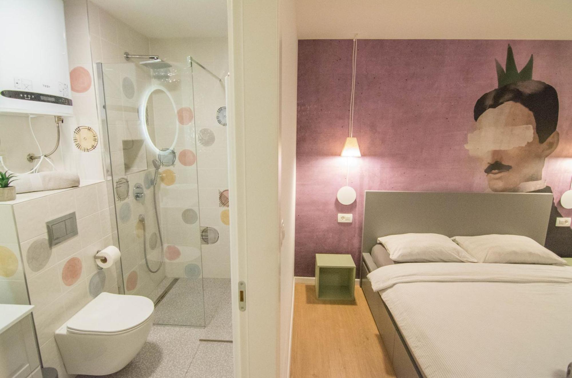 Romiru Rooms And Studio Apartment Split Exterior photo