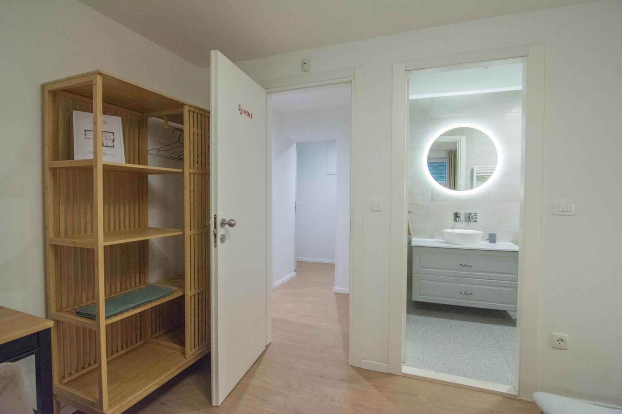 Romiru Rooms And Studio Apartment Split Exterior photo